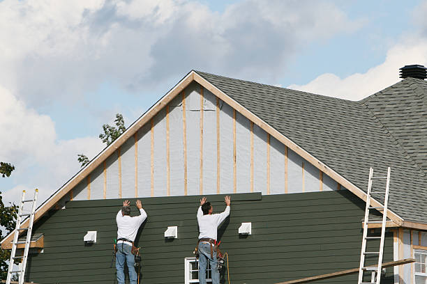 Professional Siding Contractor technician working in Hudson, OH